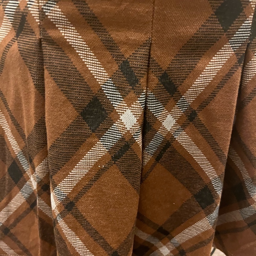 Plus Size Plaid Mini Skirt - Picture 3 of 5